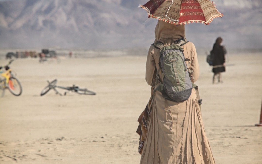 The lady in the desert